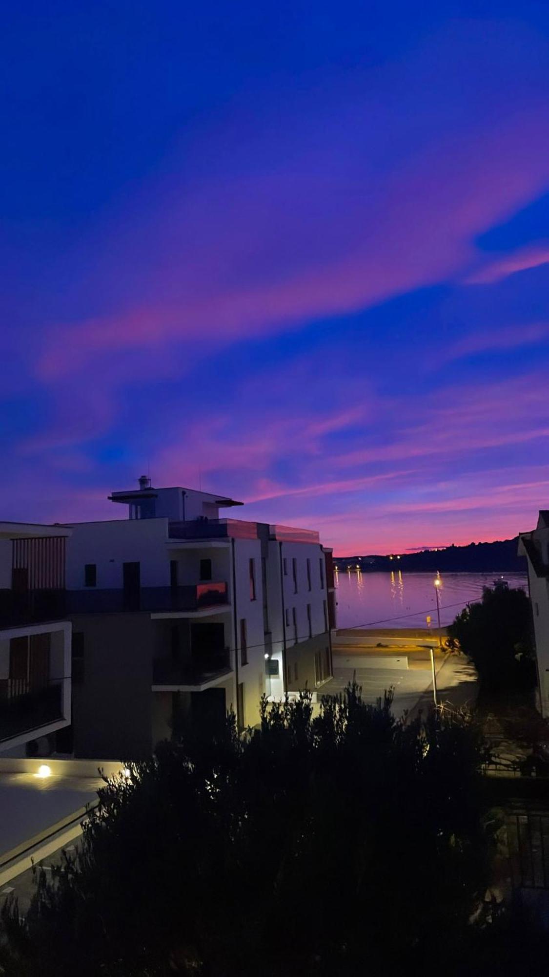Zeezicht Appartement 50M From Beach Срима Экстерьер фото